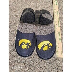 FOCO Iowa Hawkeyes Mens L Slippers Slip On NWOT Size 11-12 Black Gold Cap Toe